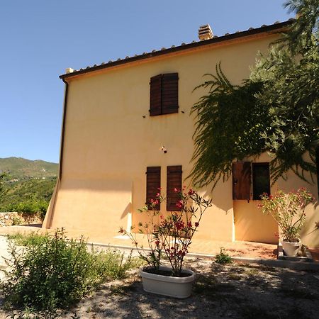 Agriturismo Le Sughere 里约滨海 外观 照片